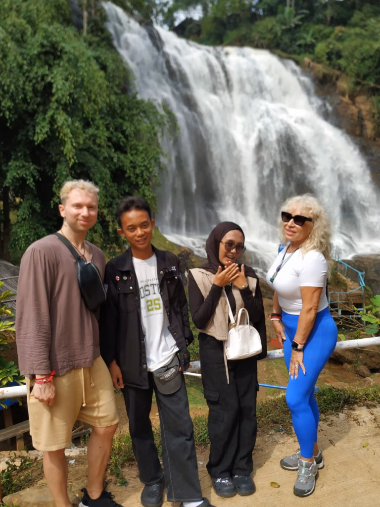 curug cikondang near gunung padang